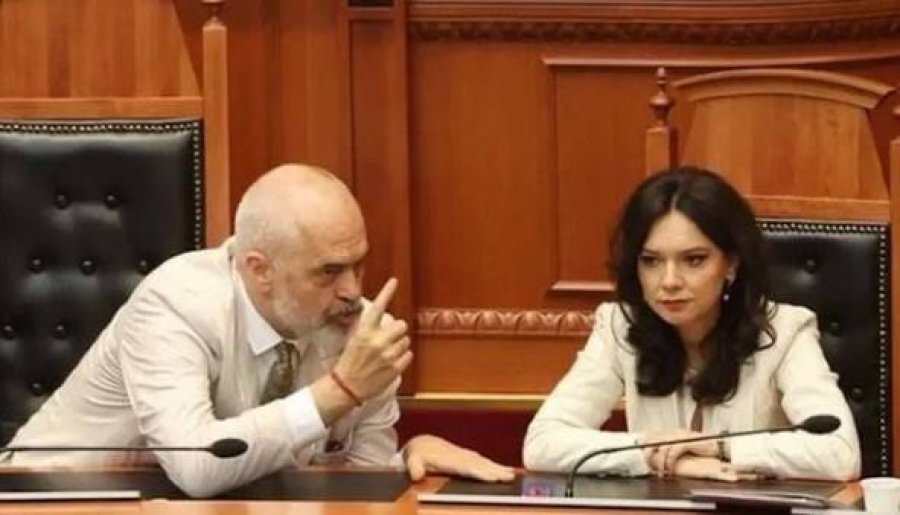 Petrit Vasili: Spiropali i flet një të sëmuri gangrenoz pa shërim si Rama!