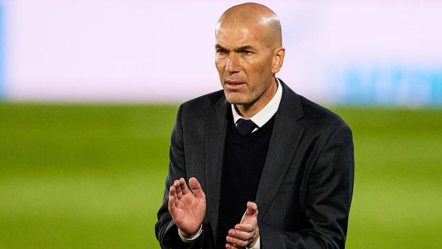 Federata Franceze bën përjashtim për Zidane, i ofron pagën rekord për ta bindur