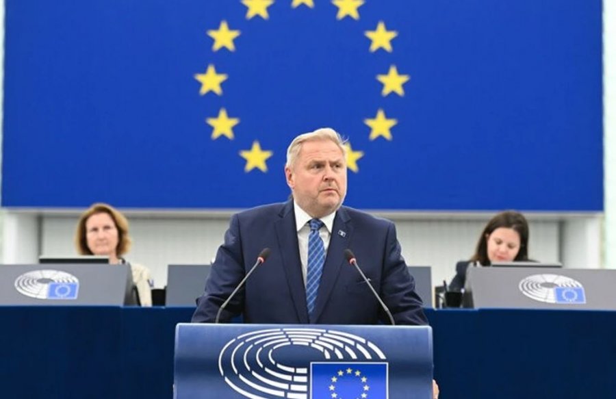'Do ta spastroja etnikisht Kosovën!' - Deklarata e ministres serbe, raportuesi i PE: E turpshme!