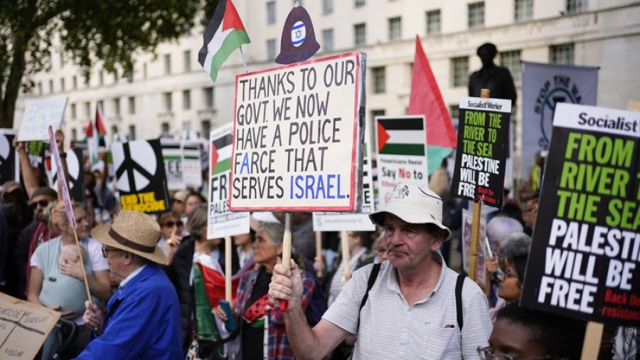 Protestuesit e marshit palestinez i bëjnë thirrje Andy Burnham të veprojë ndaj Izraelit