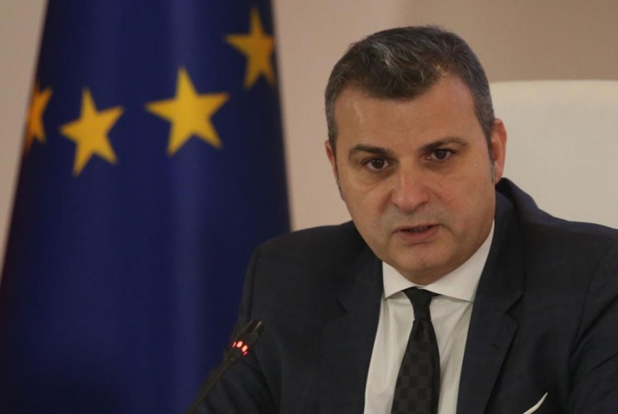 guvernatori-i-bankes-se-shqiperise-nuk-mund-te-arrestohet-pa-lejen-e-gjykates-kushtetuese-cfare-parashikon-drafti-i-ri