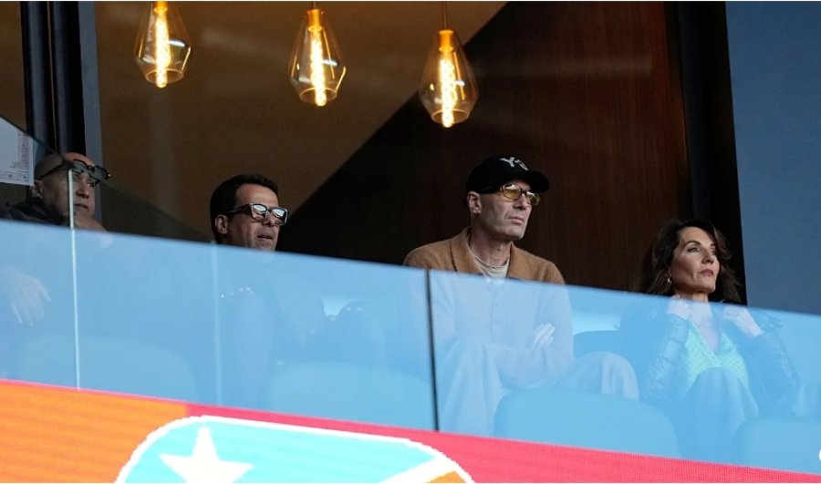 Mediat franceze raportojnë se Zidane do të fillojë si trajner i Francës më 1 shtator