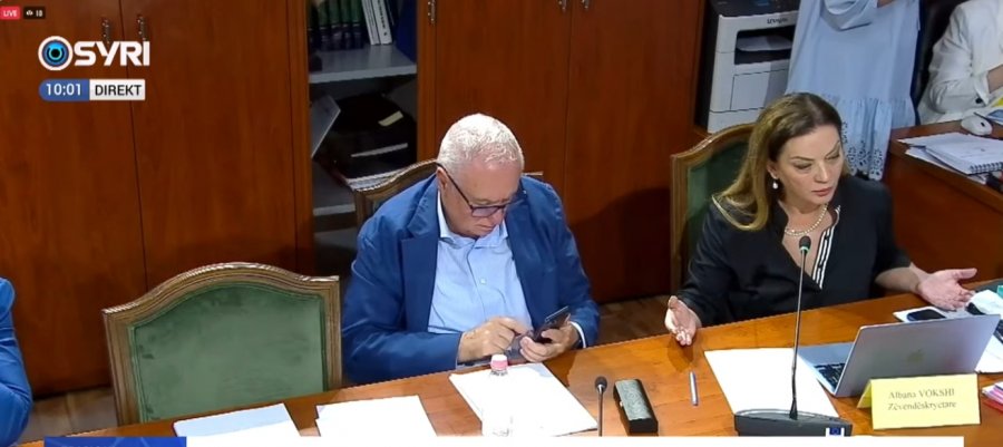 kerkojme-reagim-zyrtar-vokshi-pse-hesht-rama-per-deklaratat-e-ministres-serbe-apo-nuk-e-le-vucici-te-flase