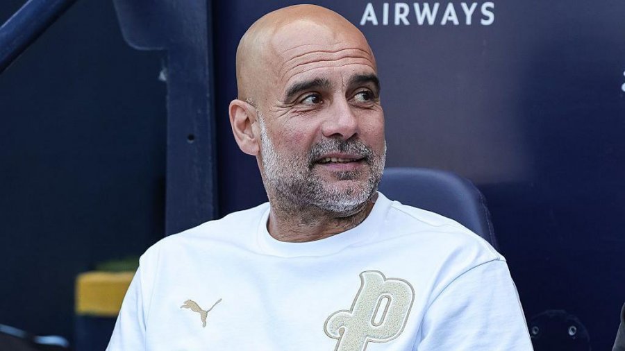 Italia përballet me konkurrencën e Anglisë për Pep Guardiolën   Tre Luanët  i ofrojnë stolin e kombëtares