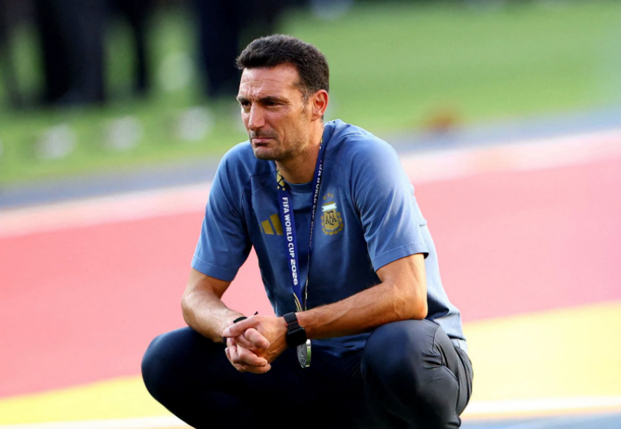 Scaloni  Ditë të dhimbshme  Ja deri kur do të qëndroj tek Argjentina