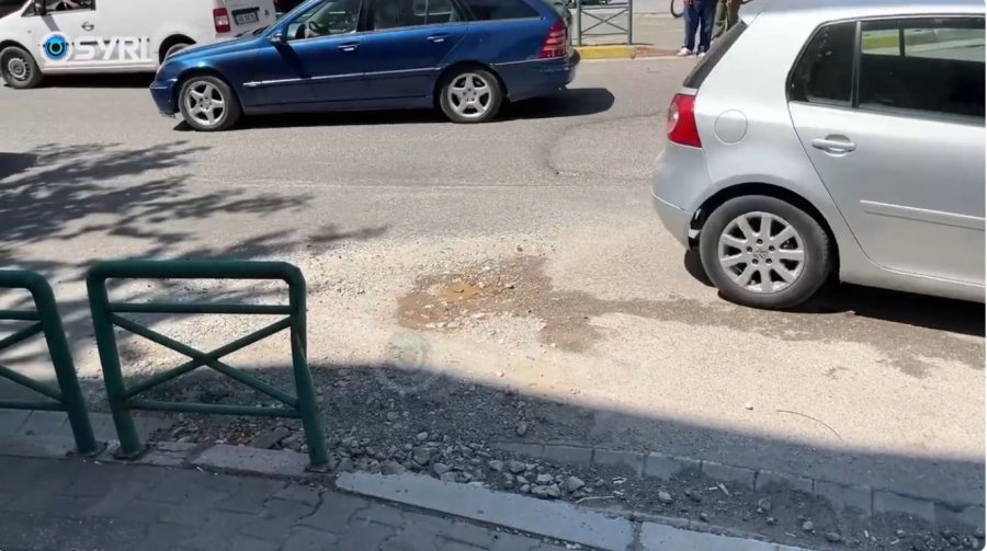 syri-tv-punimet-ne-uke-lene-gropa-ne-rruge-banoret-e-elbasanit-nuk-eshte-marre-asnje-mase