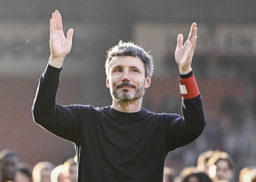 Holandezi Mark van Bommel emërohet trajner i Belgjikës