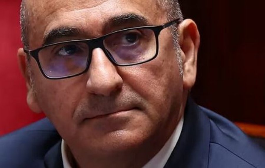 Franca në alarm nga zjarret pyjore/ Ministri i brendshëm francez: Mbi 12.500 vatra dhe 44 mijë hektarë të djegur