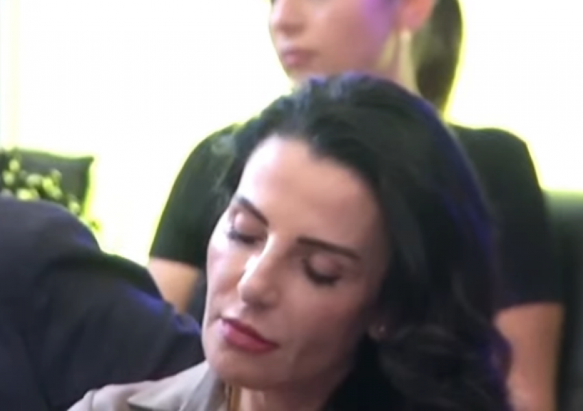 Shqiptarët dhe të huajt janë ngritur kundër korrupsionit të tyre, Rama turfullon, Balluku fle...