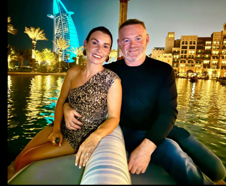 Coleen i ndryshon jetën Wayne Rooney-t, çifti ndërton 'Brand Rooney'