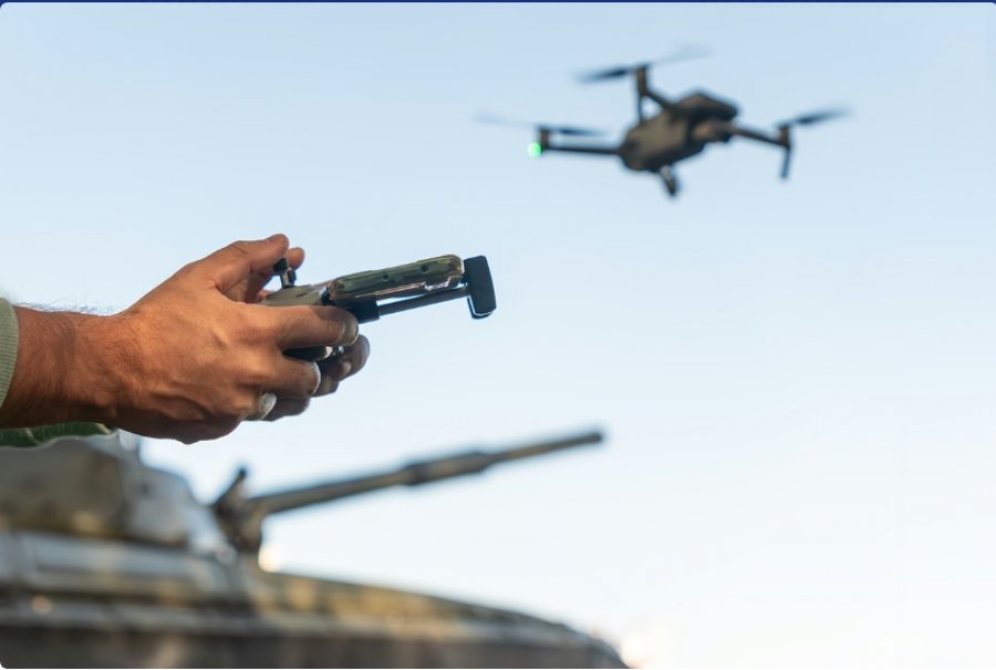 Rumania rrëzoi një dron që hyri në hapësirën e saj ajrore