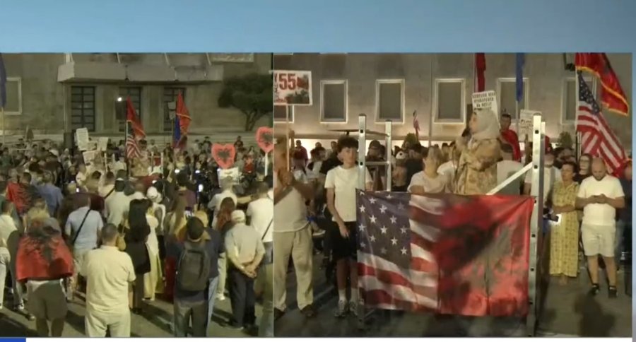 VIDEO  Dita e 55 të e protestës  qytetarja  Po sakrifikojmë për Shqipërinë që meritojmë
