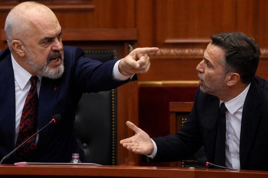 Rama sherr me Braçen. Deputeti: Emëron anonimë. Kreu i PS: ‘Mbylle gojën, dil jashtë’