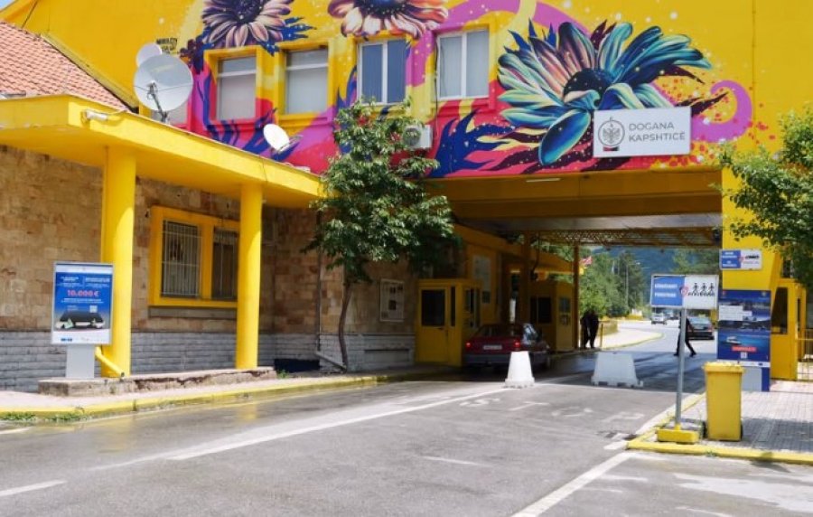 Bllokohet Kapshtica të hënën, greva e doganierëve grekë do të pezullojë për 5 orë kalimin e mjeteve