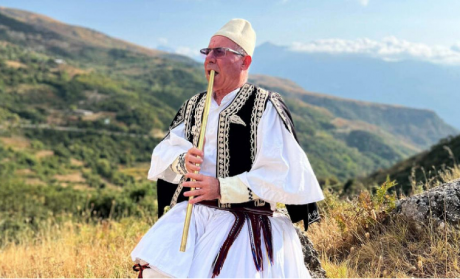 Gazeta austriake  Mjeshtri shqiptar i filmit  Odisea  përfundoi si pastrues plehrash me një pension qesharak
