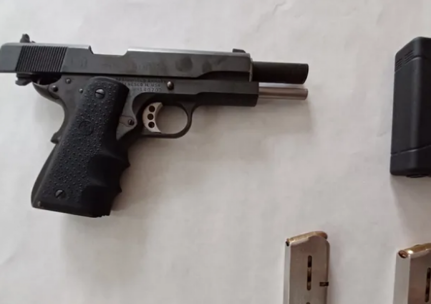 Shqiptari alarmon policinë spanjolle, kërcënon me armë zjarri dy persona në mes të qytetit