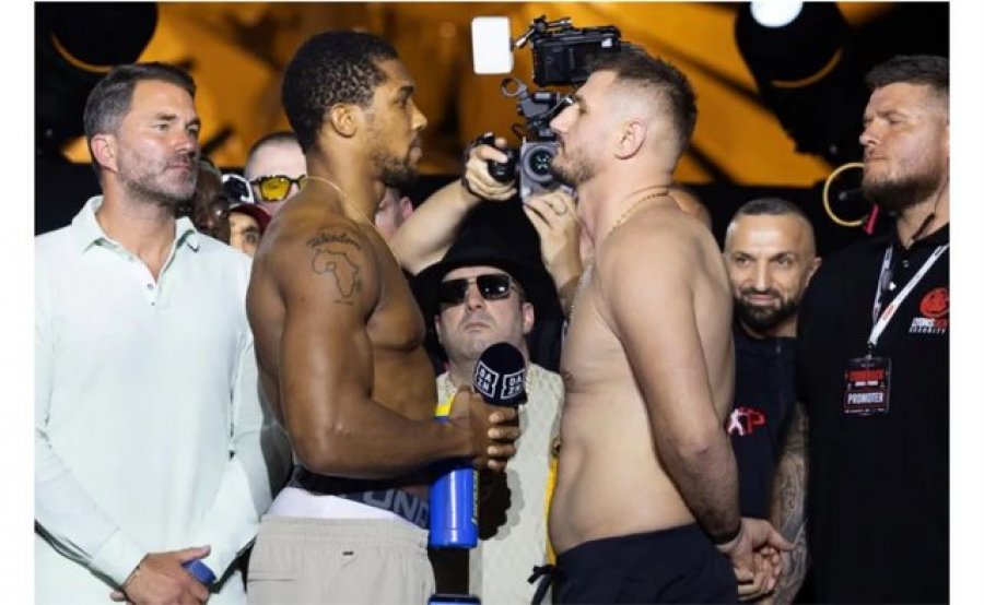 Kristian Prenga përballë sfidës më të madhe të karrierës, sonte ndeshet me Anthony Joshua