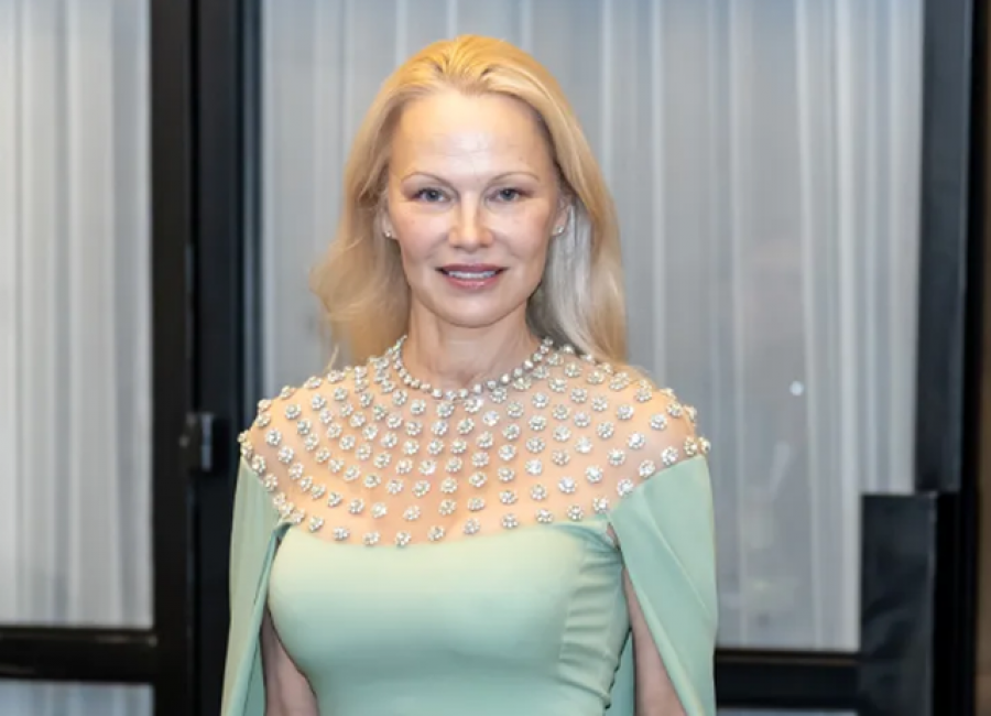 Pamela Anderson zbulon se nuk është ftuar në rikthimin e ‘Baywatch’: Askush nuk më ka kontaktuar