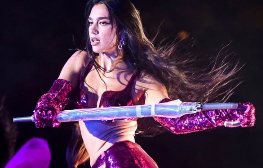 FOTO/ Nga 2018 deri në 2025, rikthimet e Dua Lipës në skenën e Sunny Hill Festival