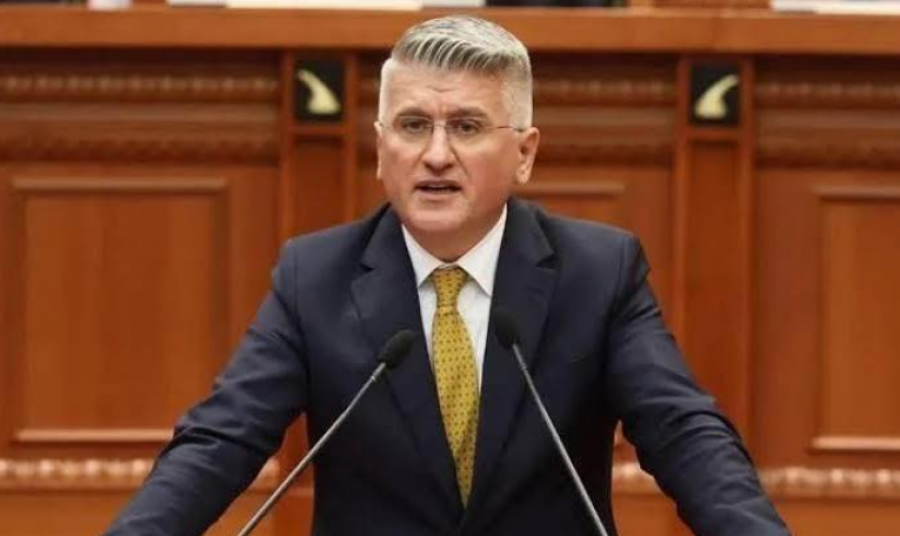 une-do-ju-ha-ju-babua-permbys-sofren-e-beses-nis-gjuetia-ndaj-beseprereve