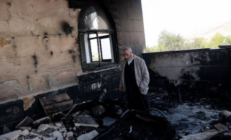 Sulme ndaj dy xhamive në Bregun Perëndimor, tensionet mes kolonëve izraelitë dhe palestinezëve përshkallëzohen