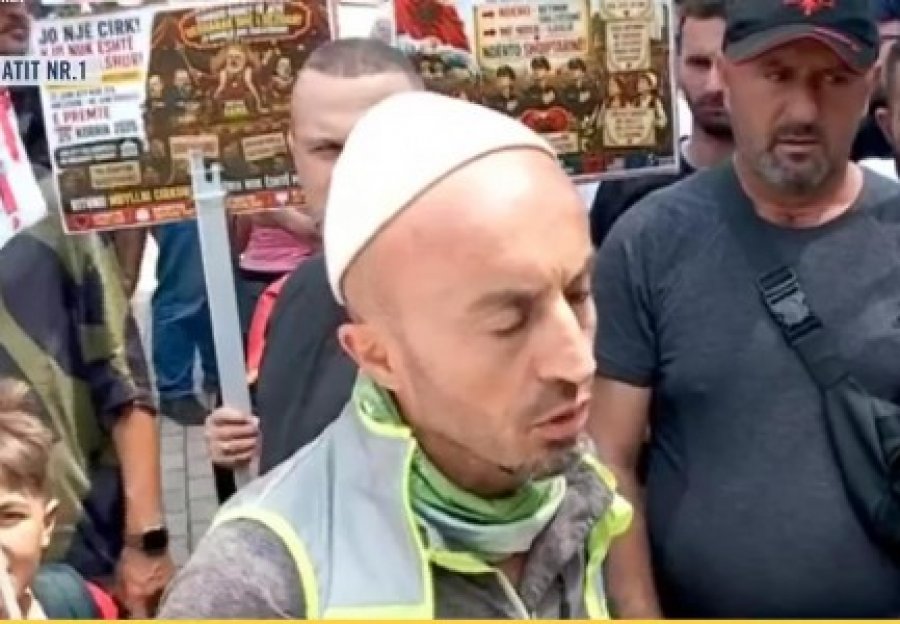 ‘U shoqërova për thirrjen ‘Edi Rama i pabesë’’- Lirohet aktivisti: Policia shantazhon protestuesit