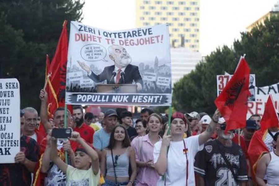 Protestat tashmë janë bërë ndërgjegjja e kombit