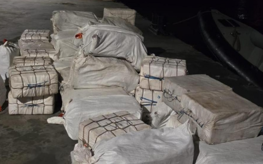 Gjysmë miliard euro kokainë   Corriere   Ngarkesa u kap duke hetuar shqiptarët e zonës së Breshias