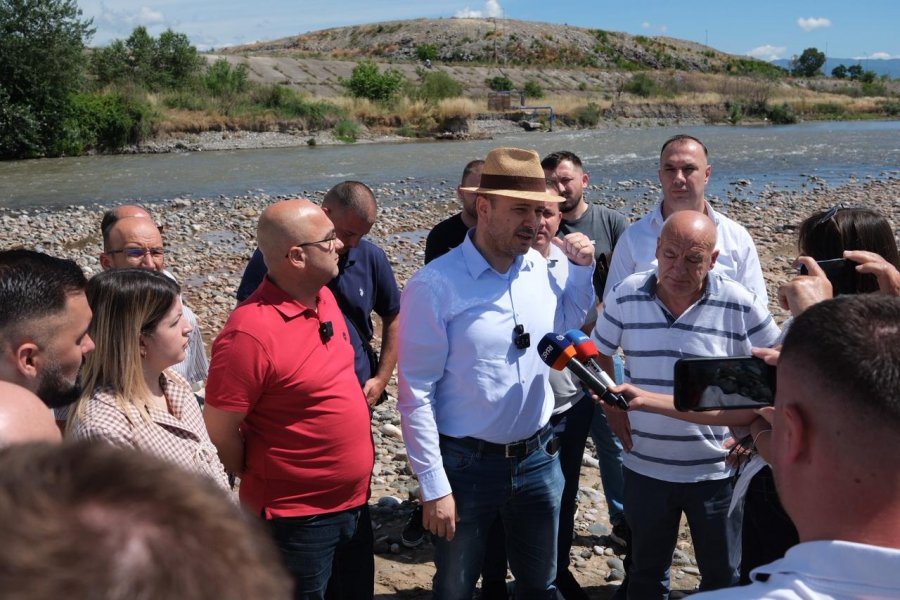 ‘Masakër mjedisore’ në Elbasan/ Malltezi: Po shkatërrohen tokat bujqësore! Himçi: Po degradohet lumi Shkumbin