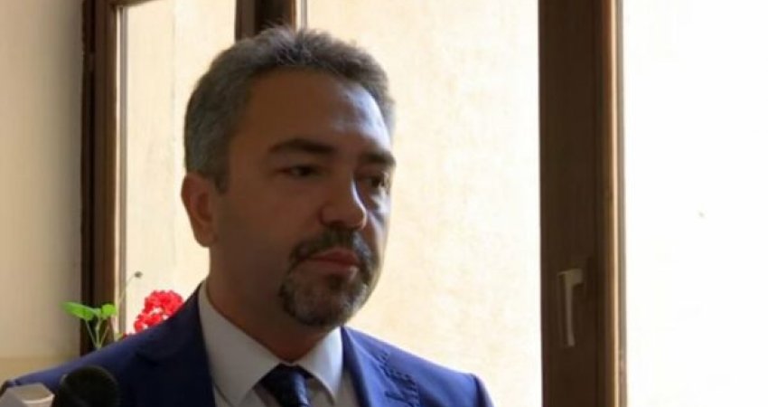 Radoniqi voton, bën thirrje për pjesëmarrje në zgjedhje