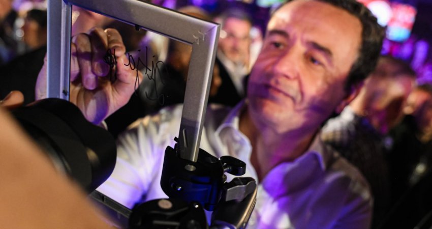 VV e para në 21 komuna, PDK në tri, AAK në dy e LDK veç në një 