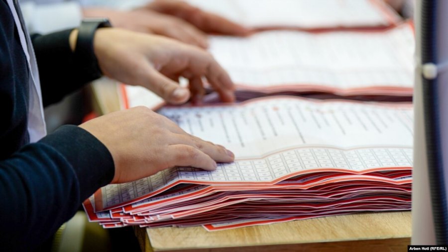 Përfundon numërimi në Kosovë/ LVV kryeson me 42.7%, ja si renditen partitë e tjera