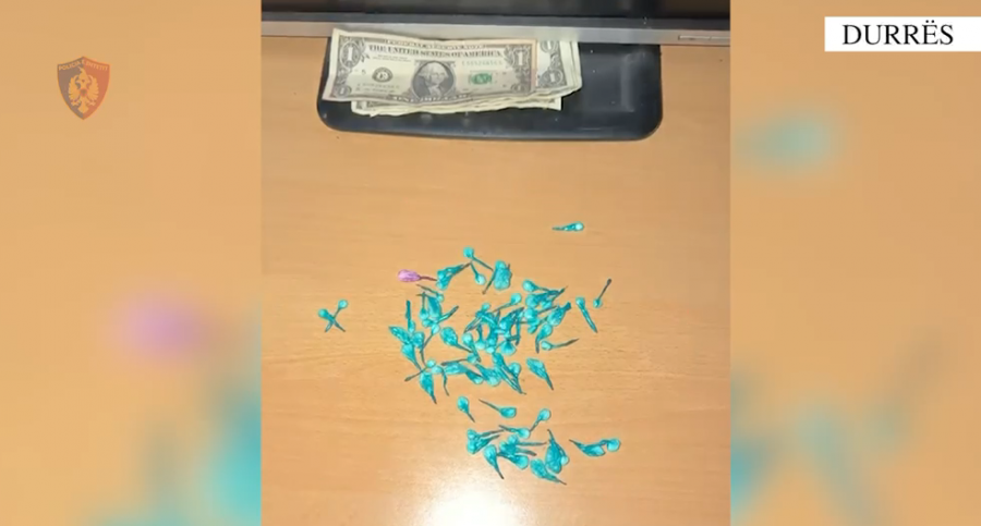 Shiste kokainë  heroinë dhe kanabis në ambientin e një PlayStation i ku punonte  arrestohet 20 vjeçari në Durrës