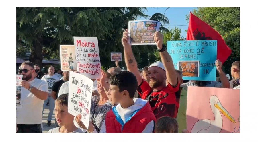 Nis protesta edhe në Pogradec  qytetarët i bashkohen valës së kundërshtisë ndaj qeverisë