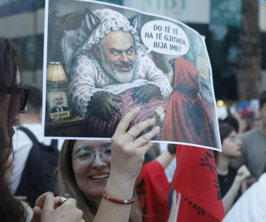 Protesta/ Jehojnë thirrjet në Tiranë: Arrestoni Belindën! Rama dorëhiqu!