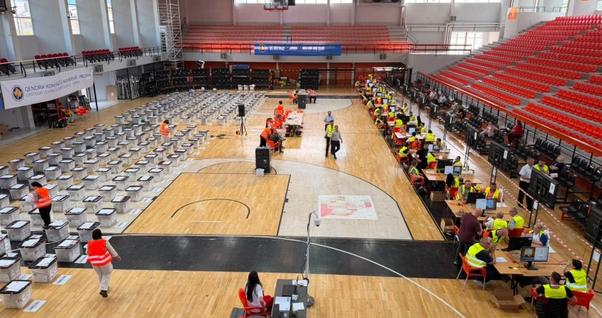 Numërohen gati gjysma e votave, këta janë kandidatët që pothuajse siguruan ulëse në Kuvend