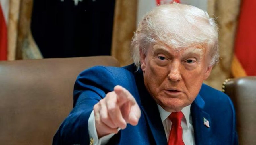 Trump zbulon operacionin sekret: Mbi 100 milionë fuçi naftë u transportuan në mënyrë të sigurt