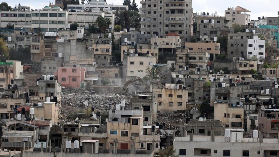 Izraeli evakuon me forcë lagjen rezidenciale palestineze në Bregun Perëndimor për 'stërvitje ushtarake'