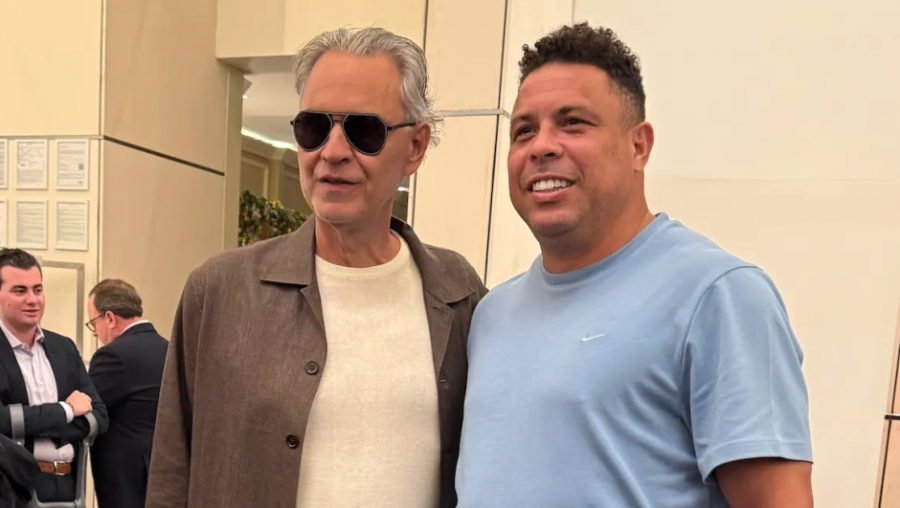 Ronaldo-Bocelli, takim mes legjendave në prapaskenë