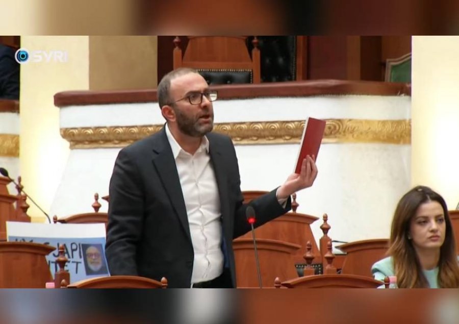 Ministri refuzon parlamentin  Bardhi  Interpelanca urgjente pas vrasjes së policit është në rend dite  nuk e shtyni dot   