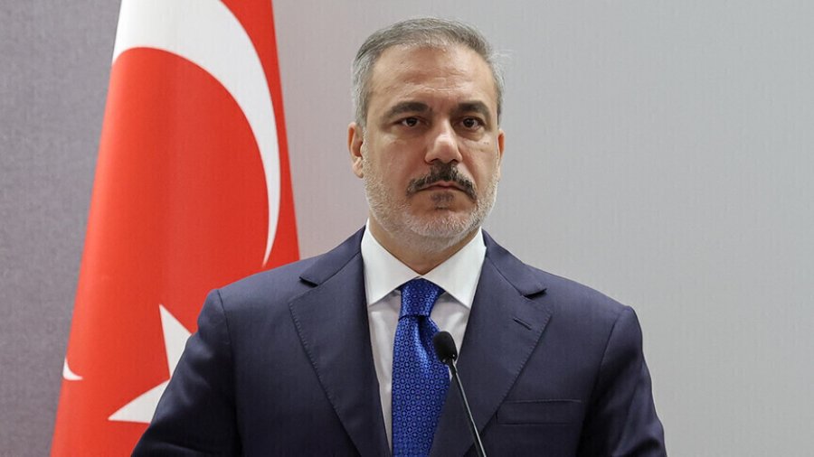 Kryediplomati turk diskuton bisedimet SHBA-Iran me homologun nga Katari dhe negociatorët amerikanë