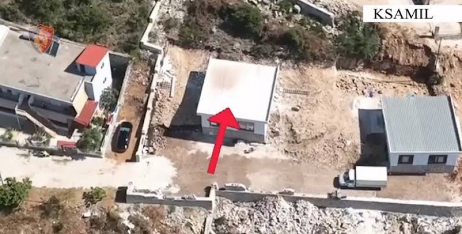 U vetëdorëzua në Polici/ Gjykata liron ish-oficerin e Ksamilit, kontroll banese te një tjetër