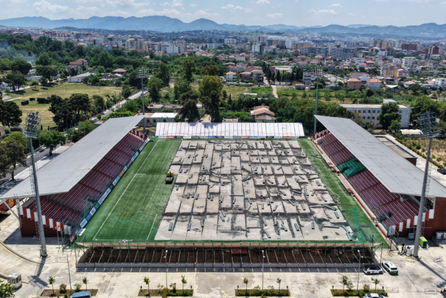 euro-u-21-2027-si-po-transformohet-arena-e-demave-kalon-nga-tapeti-artificial-ne-bar-natyral