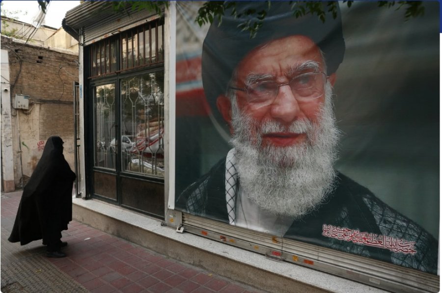Shtyhet funerali shtetëror i Ali Khameneit 