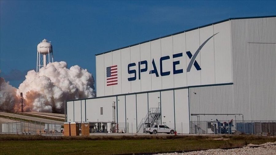 SpaceX mbledh 75 miliardë dollarë në ofertën më të madhe publike fillestare në botë