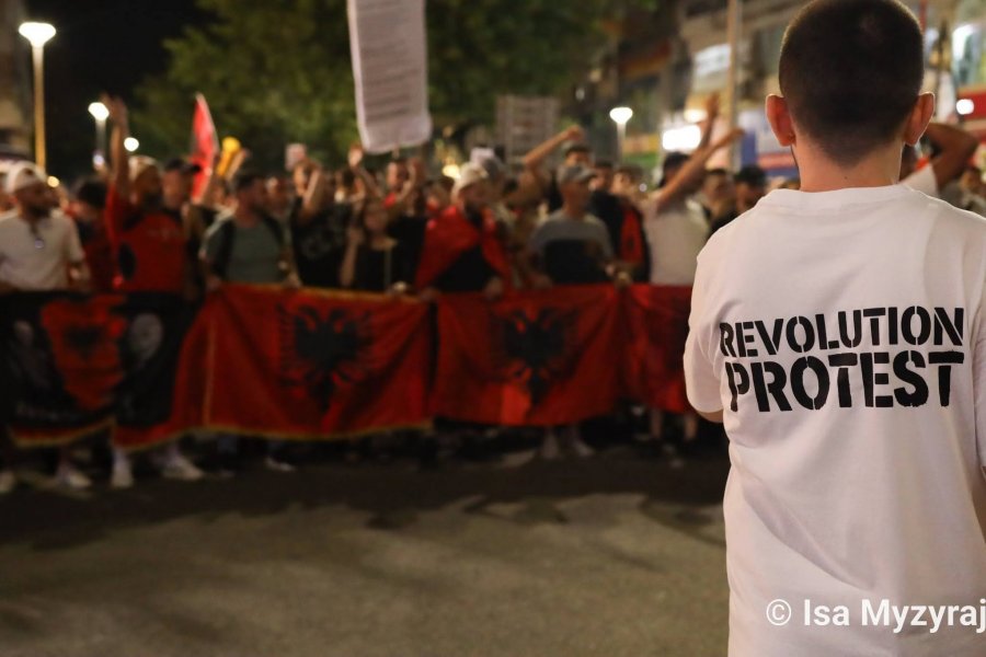 Revolucioni i shqiptarëve, jo i pseudo-organizatorëve!