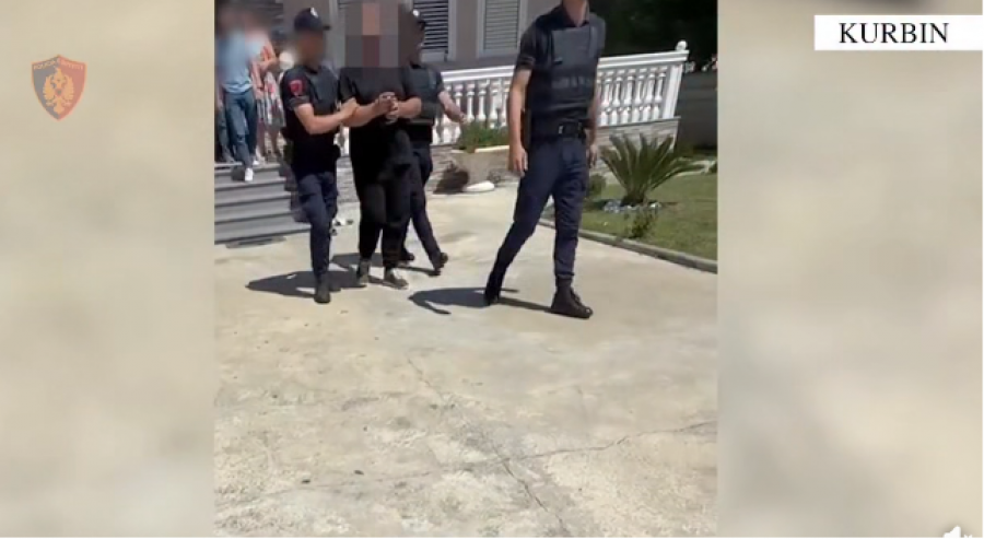 EMRI/ I gjenden në banesë 776 gr heroinë dhe 144 bimë kanabisi, arrestohet 48-vjeçar në Kurbin