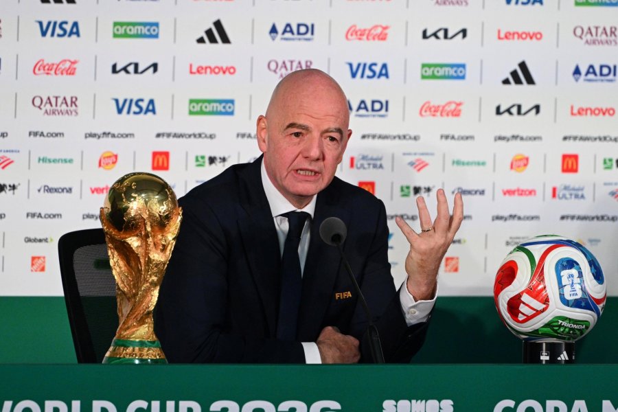Botërori 2026, zgjerimi i FIFA-s vihet në pikëpyetje: formula e Infantinos nuk bind