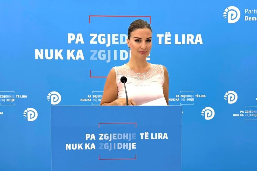 PD  Fëmijë 14 15 vjeç në kantierin e Gjergj Lucës  të mbrojturit nga Rama  Padi për punësim të minorenëve
