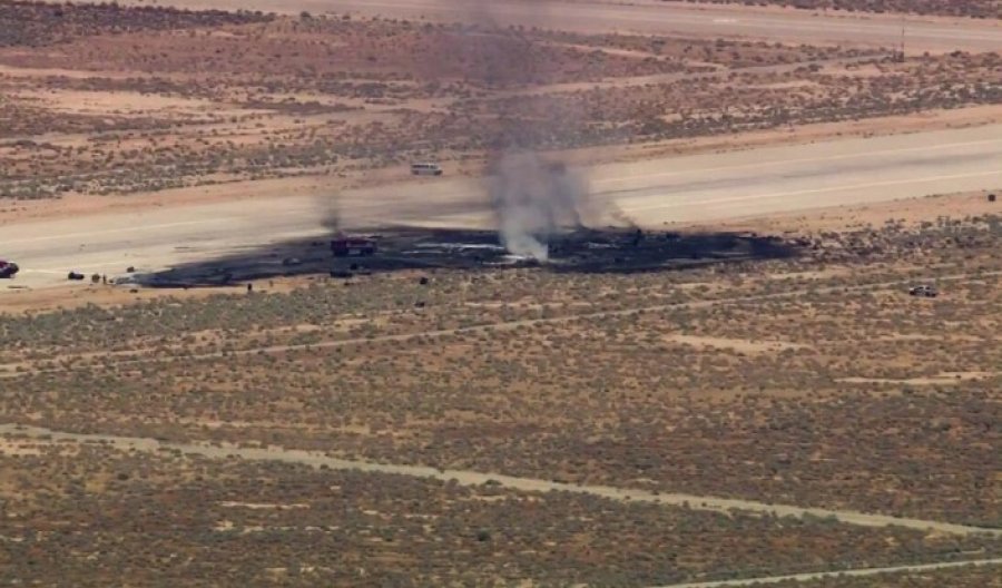 Tetë të vdekur nga rrëzimi i një bombarduesi B-52 i Forcave Ajrore amerikane në Kaliforni